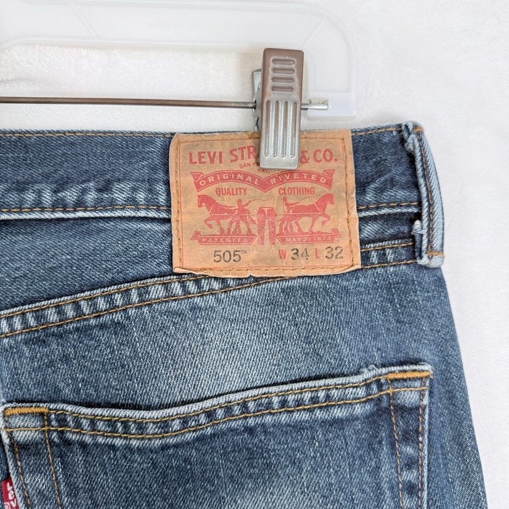 Levis 505 Jeans Mens 34x32 (34x31) Blue Relugar Fit Straight Leg - Picture 8 of 9